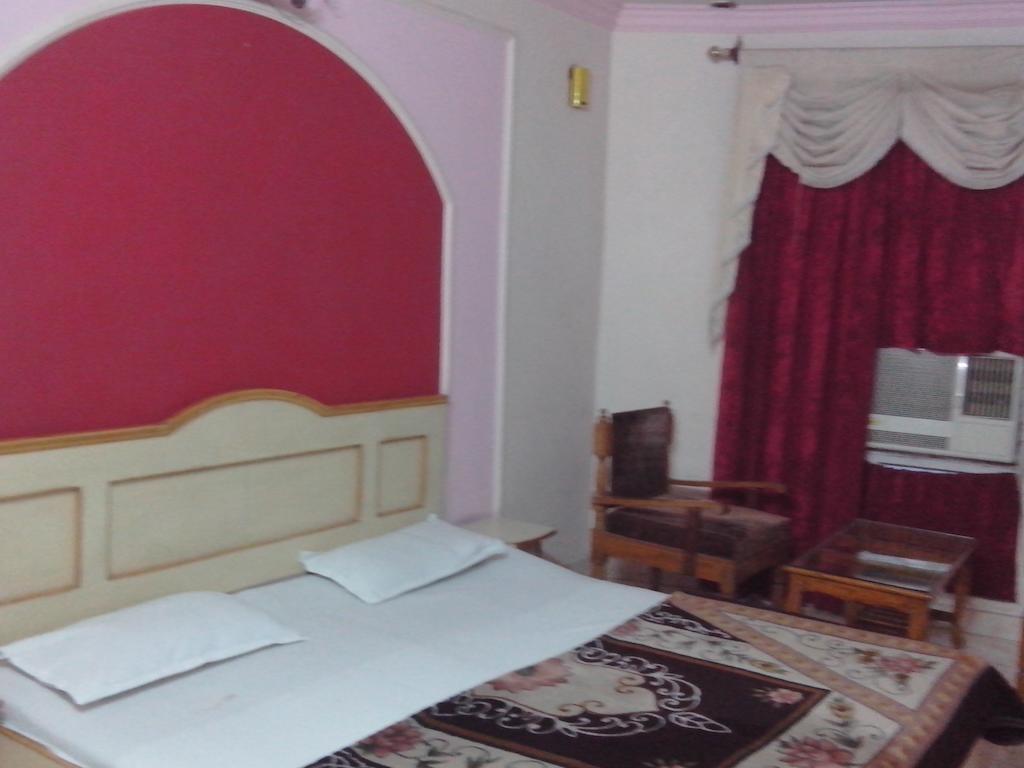 Hotel Grace Amritsar Exterior photo